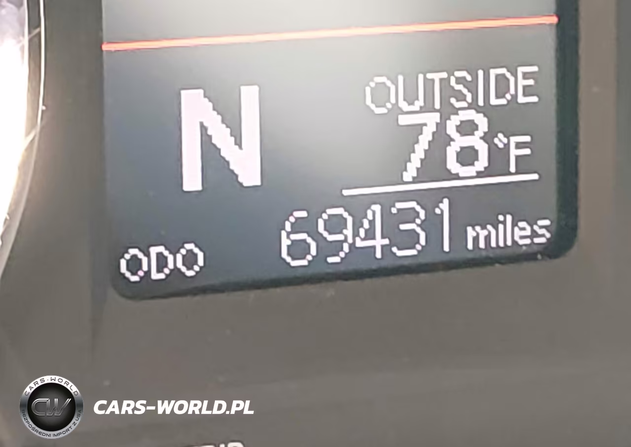 2017 Toyota Corolla Le VIN:5YFBURHE6HP721605 - 15