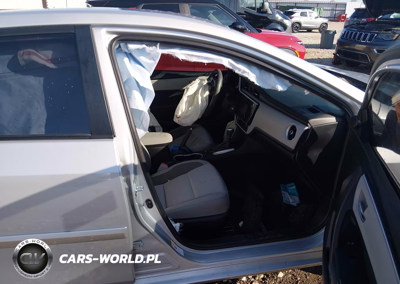 2017 Toyota Corolla Le VIN:5YFBURHE6HP721605 - 5