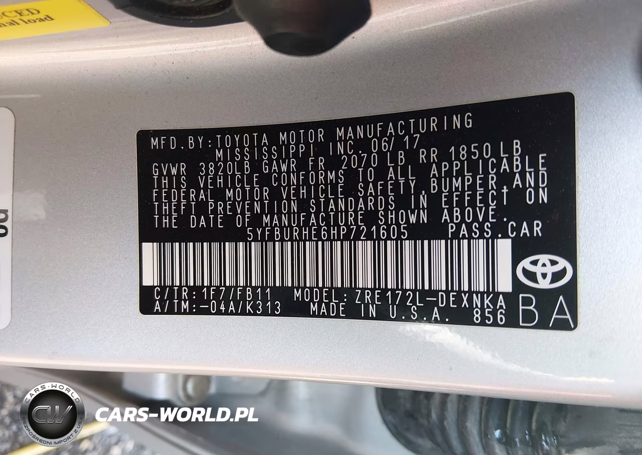 2017 Toyota Corolla Le VIN:5YFBURHE6HP721605 - 9