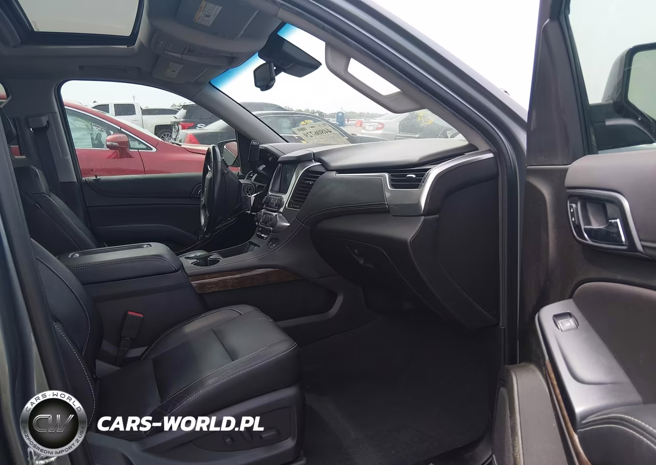 2019 Chevrolet Tahoe Lt VIN:1GNSKBKC2KR339435 - 5