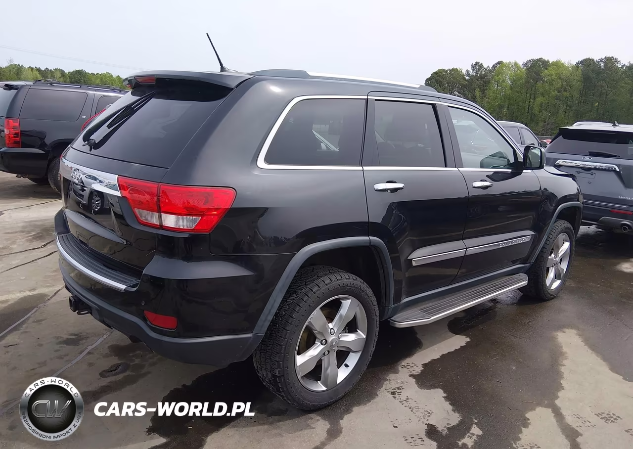 2013 Jeep Grand Cherokee Overland VIN:1C4RJFCT2DC644746 - 4