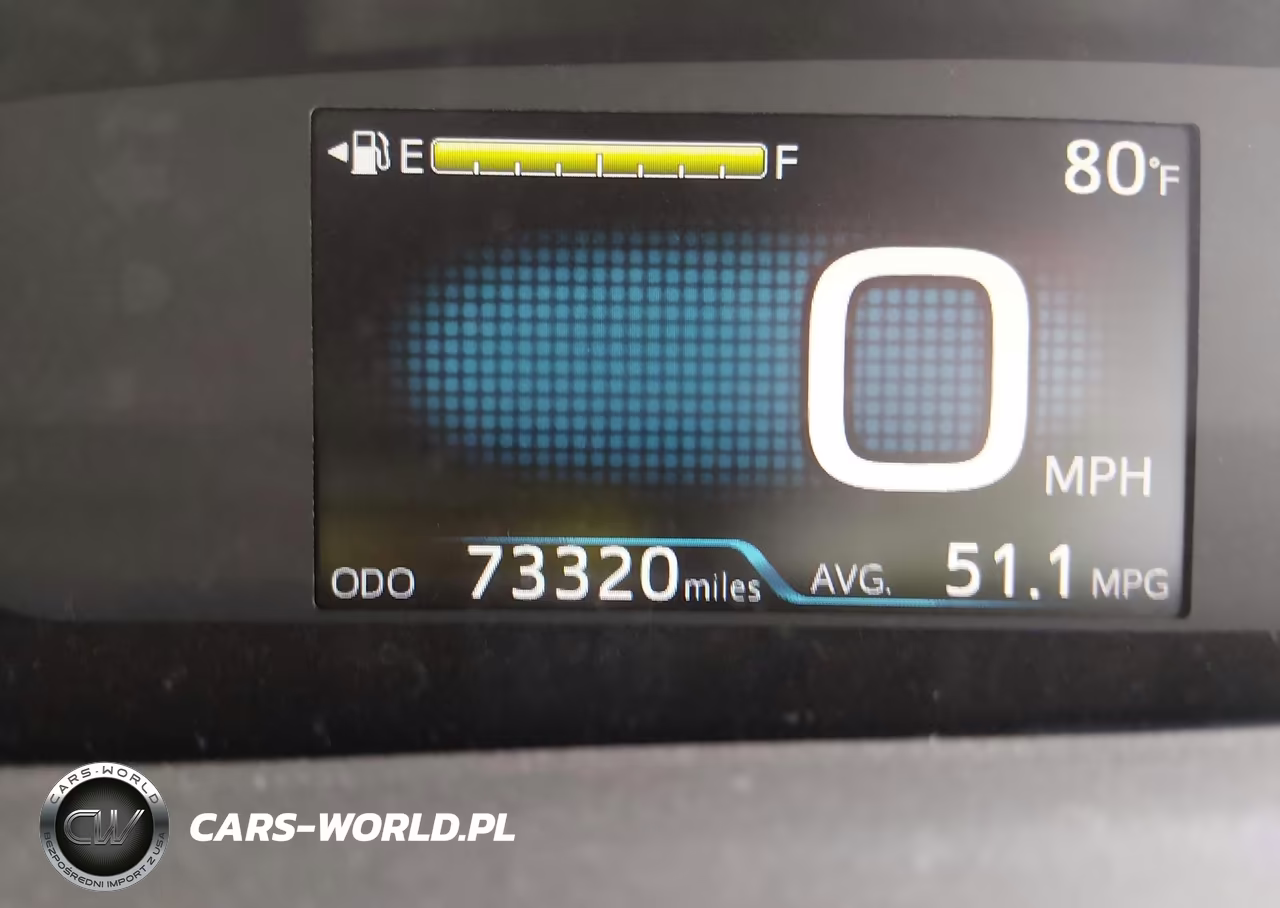 2020 Toyota Prius Le VIN:JTDKARFUXL3122436 - 15
