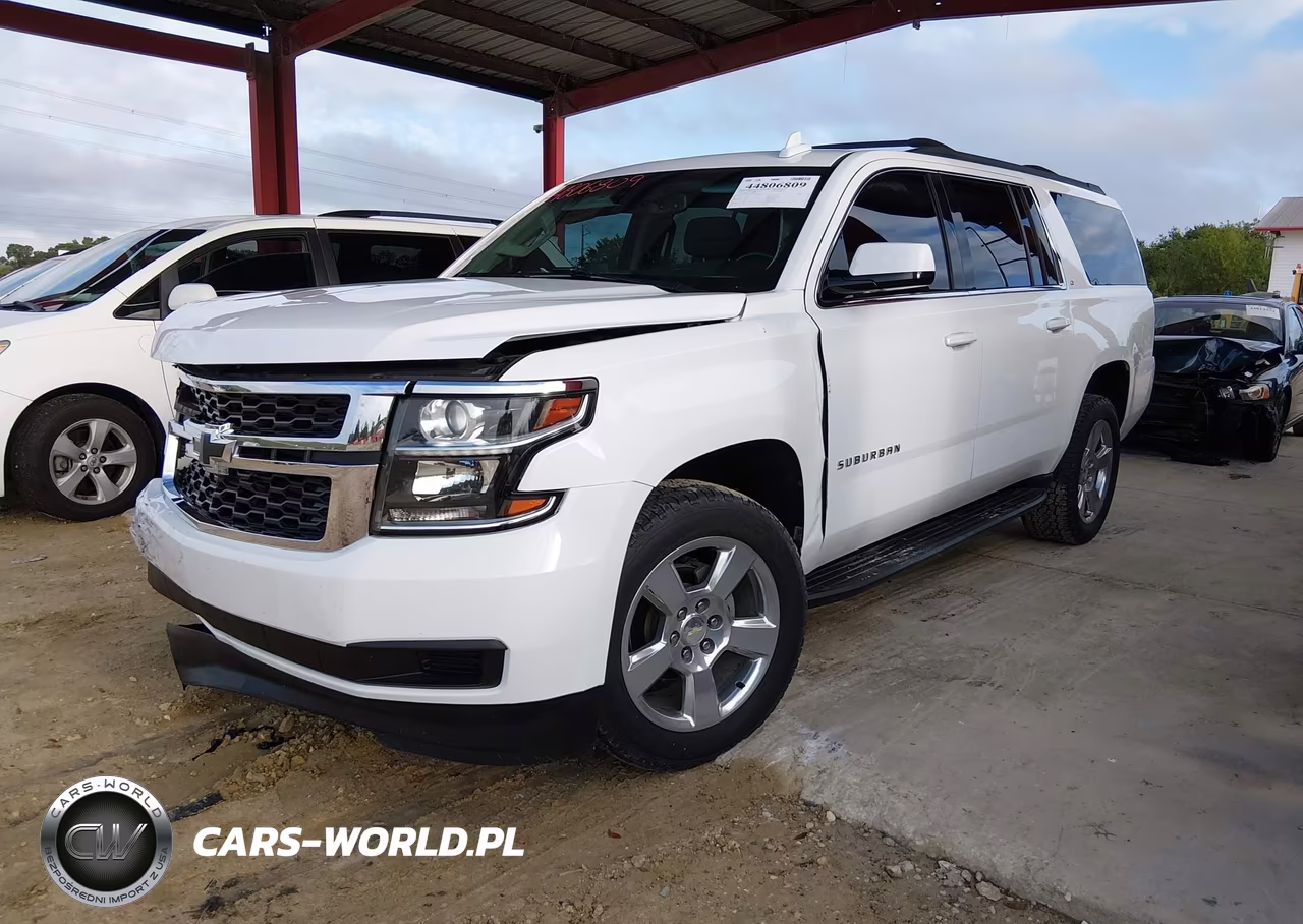2019 Chevrolet Suburban Lt VIN:1GNSCHKC4KR212833 - 2