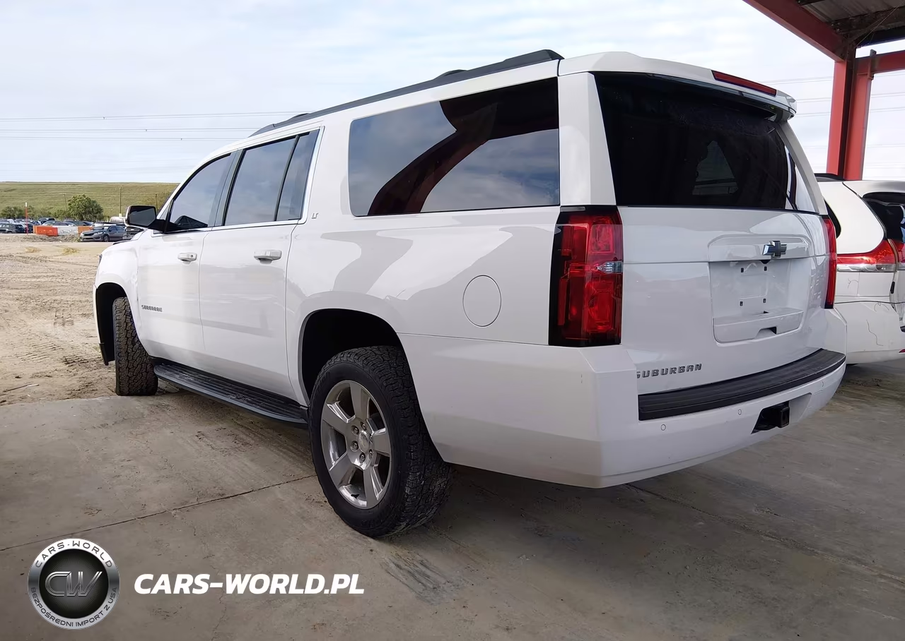 2019 Chevrolet Suburban Lt VIN:1GNSCHKC4KR212833 - 3