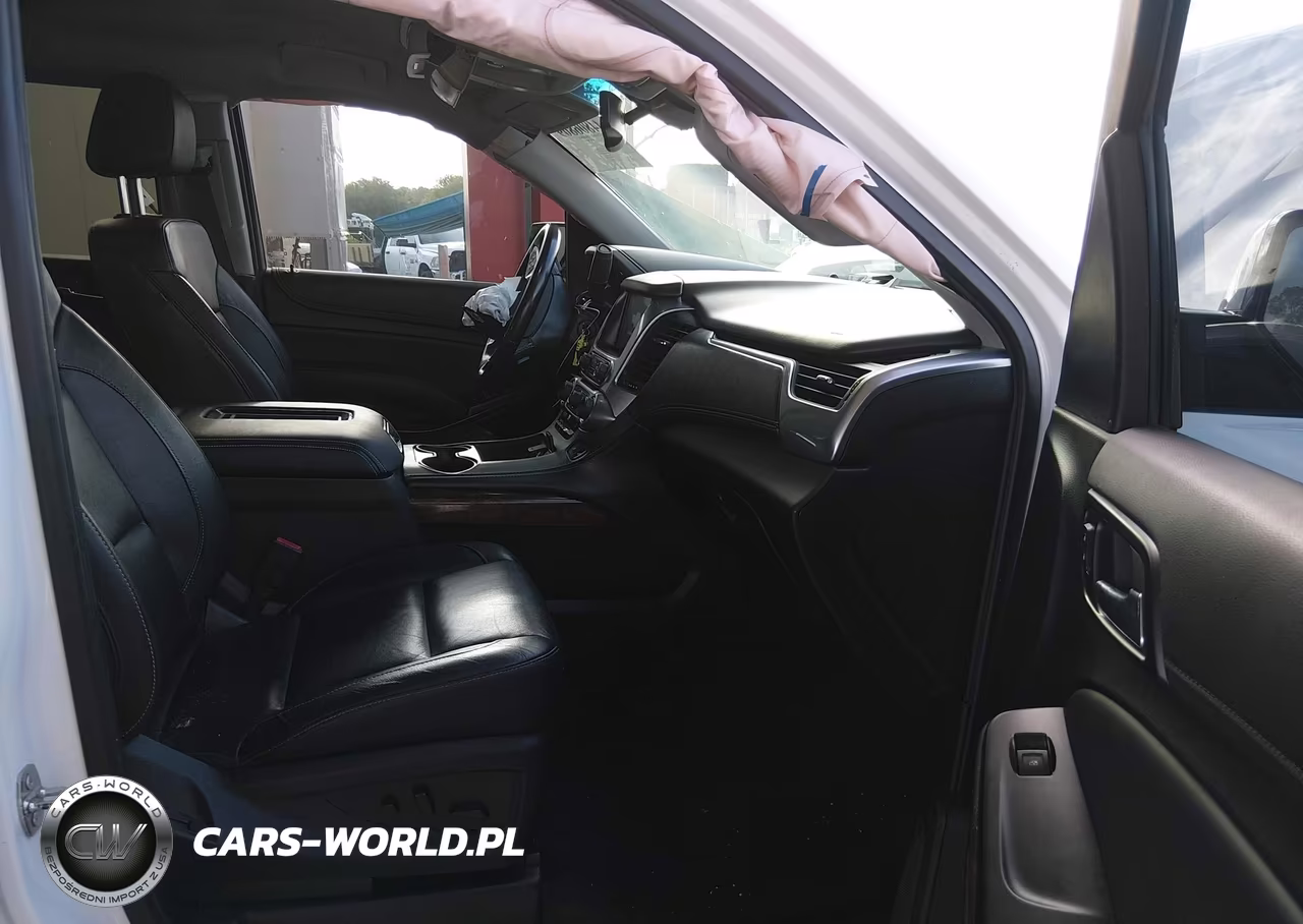 2019 Chevrolet Suburban Lt VIN:1GNSCHKC4KR212833 - 5