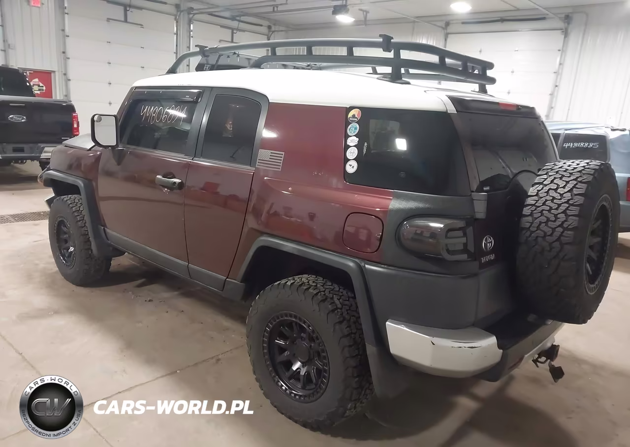 2007 Toyota Fj Cruiser VIN:JTEBU11F070072442 - 3
