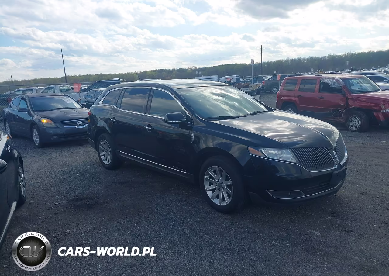 2016 Lincoln Mkt Livery