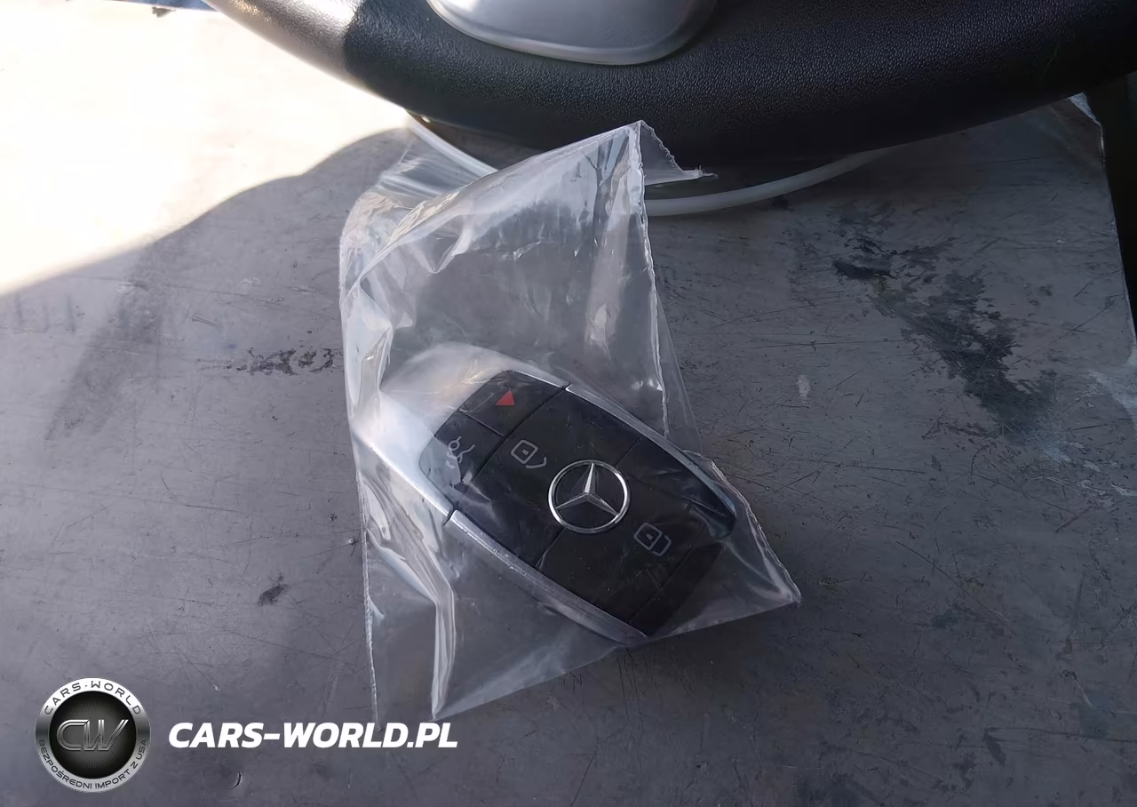 2020 Mercedes-Benz Cla 250 VIN:WDD5J4GB1LN034639 - 11