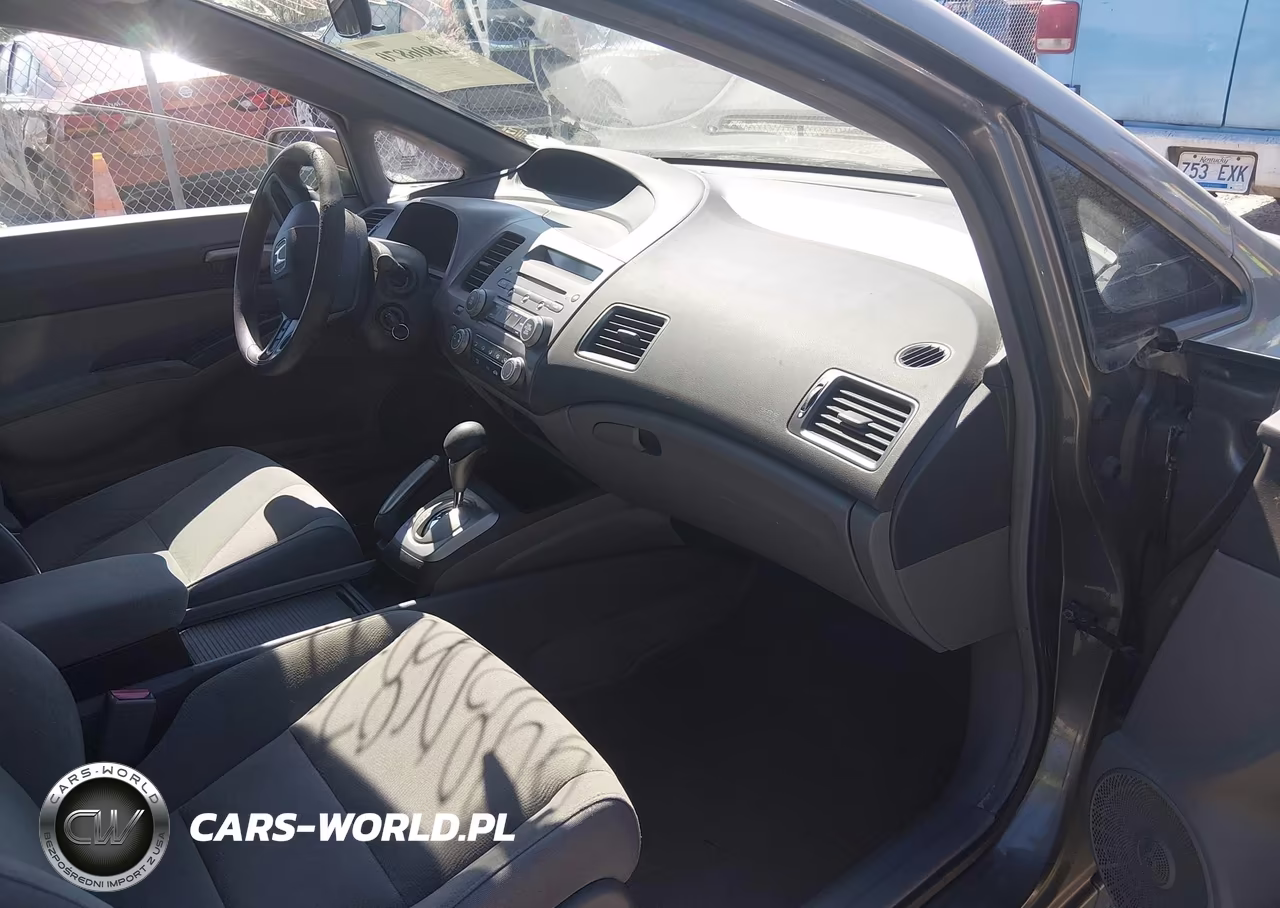 2008 Honda Civic Lx VIN:1HGFA16518L095387 - 8