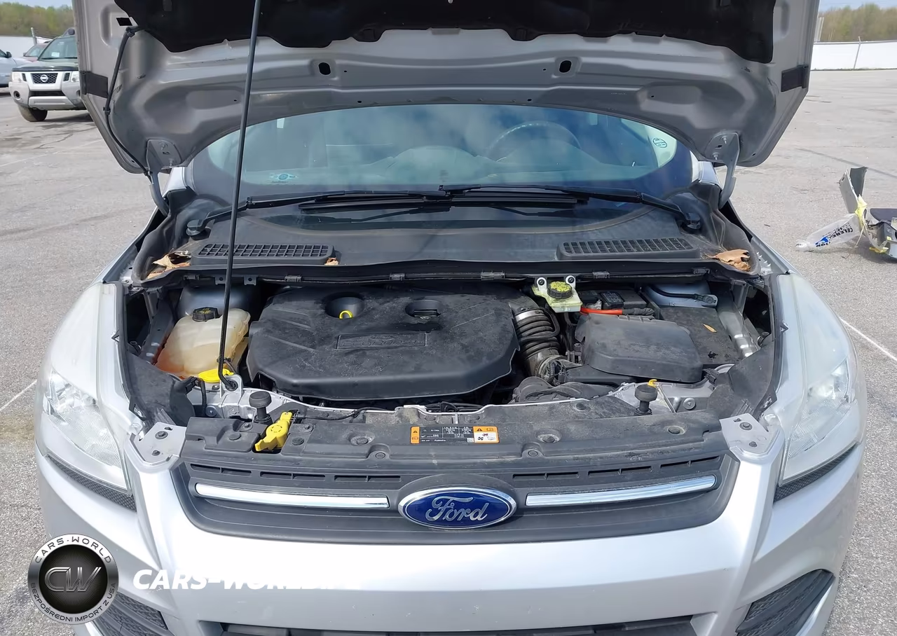 2015 Ford Escape Se VIN:1FMCU9G98FUA63709 - 10