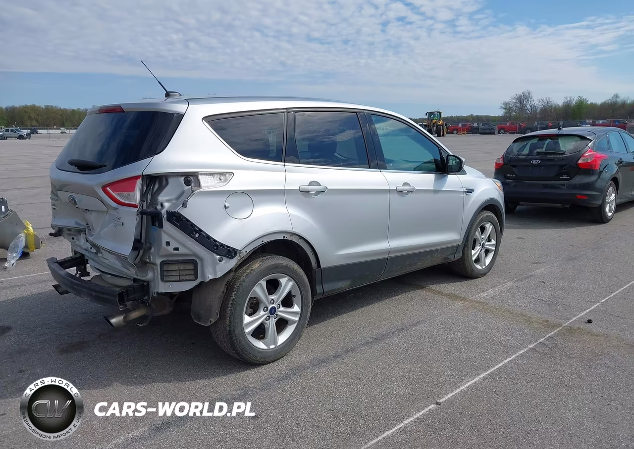 2015 Ford Escape Se VIN:1FMCU9G98FUA63709 - 4