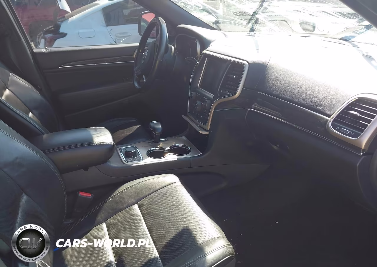 2014 Jeep Grand Cherokee Overland VIN:1C4RJFCT4EC105059 - 5
