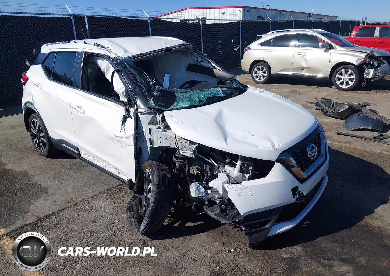 2020 Nissan Kicks Sr Xtronic Cvt