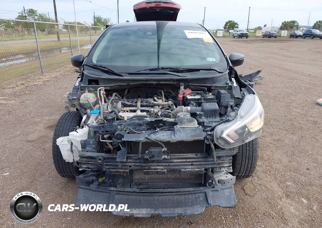 2020 Nissan Versa Sv Xtronic Cvt VIN:3N1CN8EV8LL870137 - 13