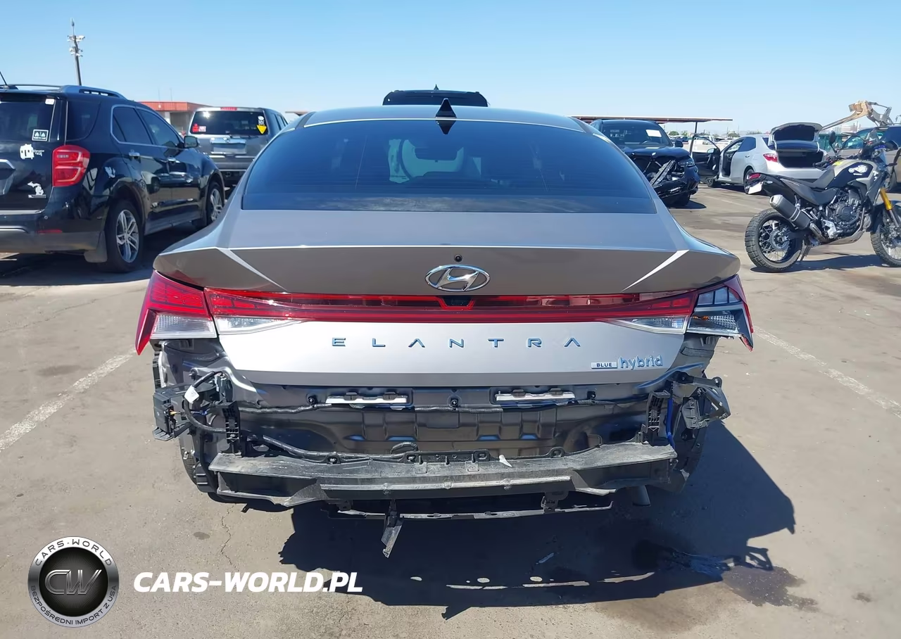 2023 Hyundai Elantra Hybrid Blue VIN:KMHLM4AJ4PU070065 - 17