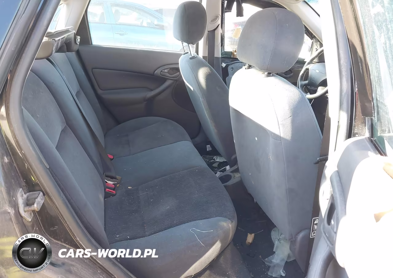 2001 Ford Focus Se VIN:1FAFP34371W207338 - 8