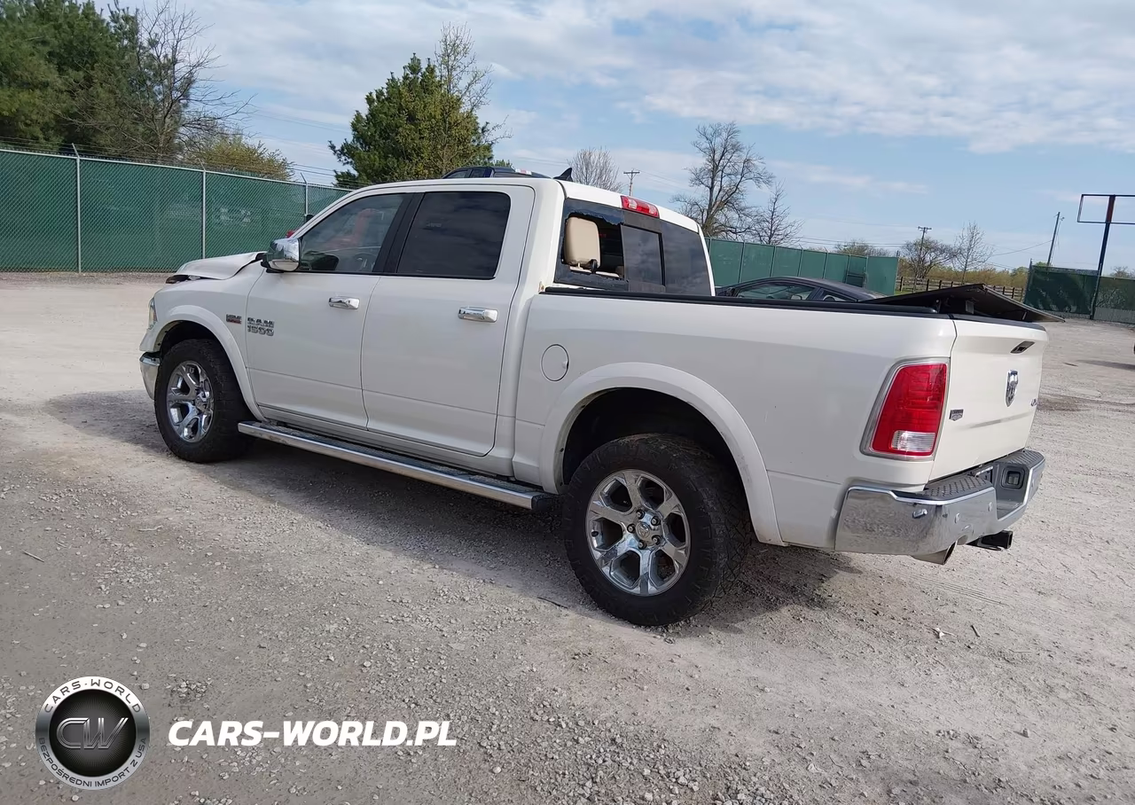 2017 Ram 1500 Laramie 4X4 5'7 Box VIN:1C6RR7NT7HS660245 - 3