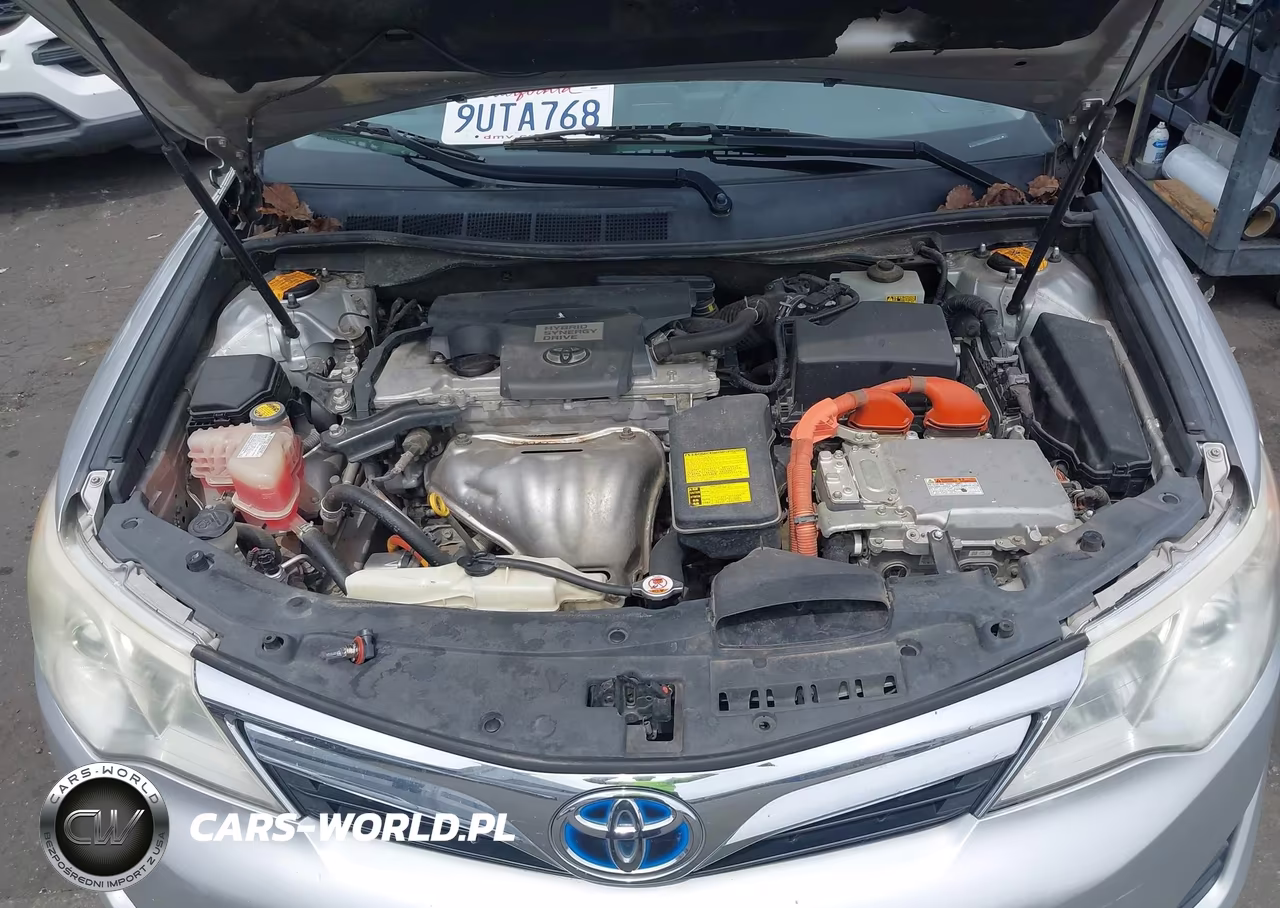 2013 Toyota Camry Hybrid Le VIN:4T1BD1FK0DU076744 - 10