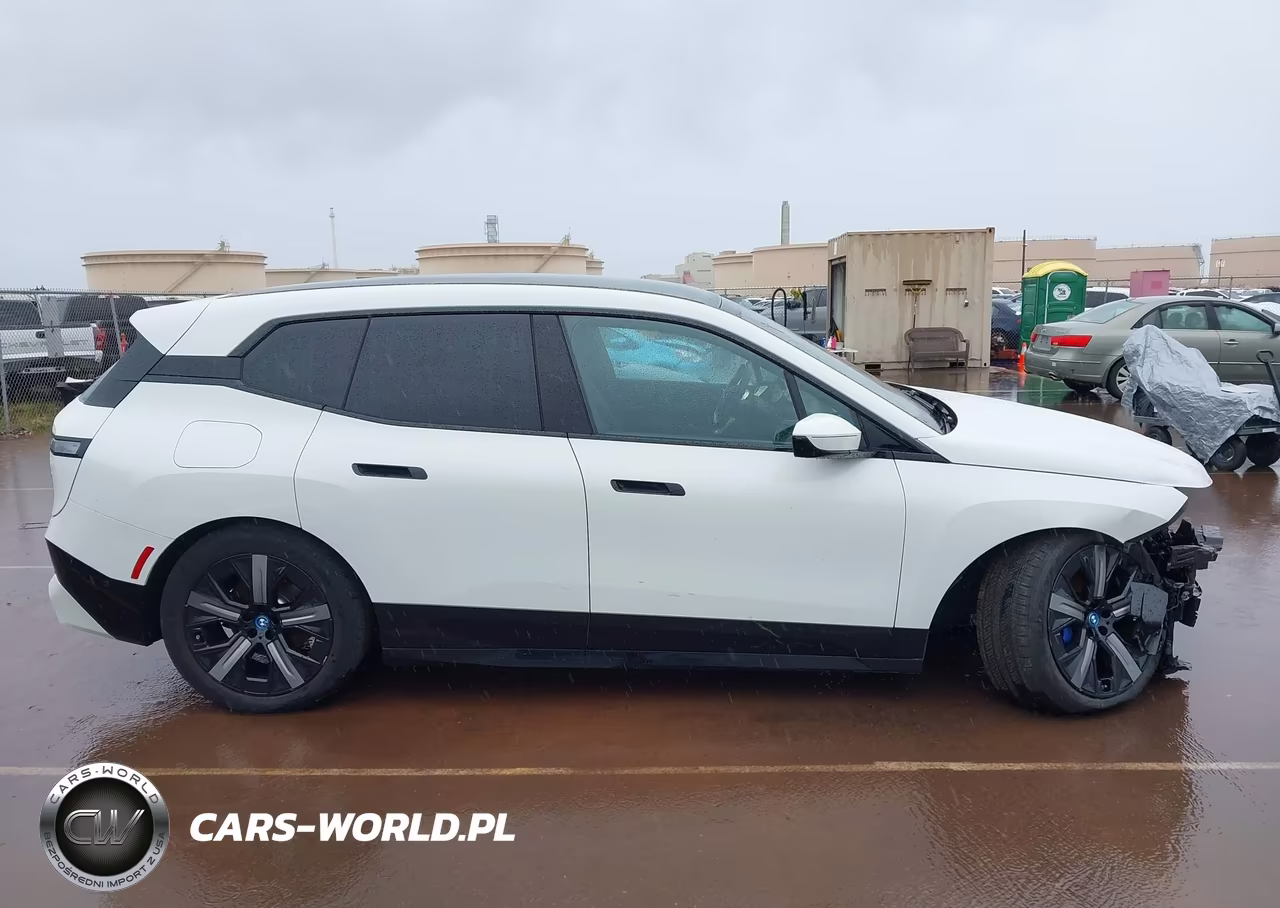 2025 BMW Ix xDrive50 VIN:WB523CF04SCS07822 - 14