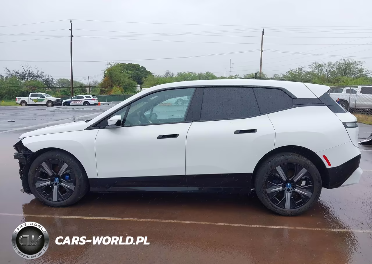 2025 BMW Ix xDrive50 VIN:WB523CF04SCS07822 - 15