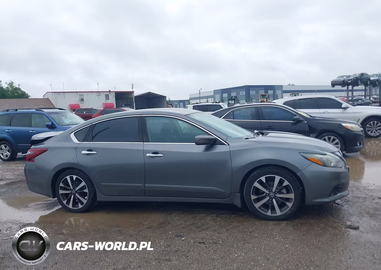 2017 Nissan Altima 2.5 Sr VIN:1N4AL3AP9HN324738 - 14