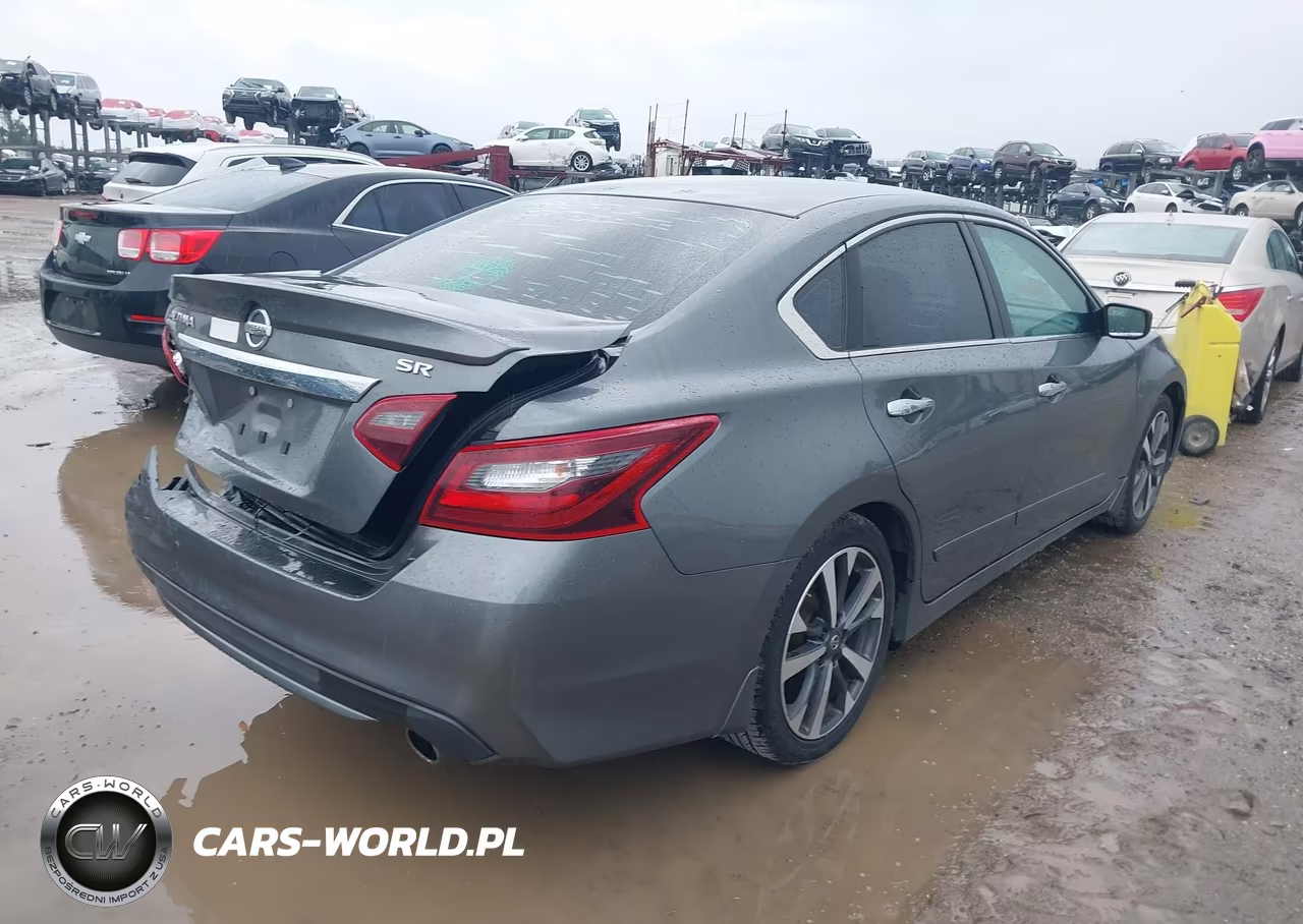 2017 Nissan Altima 2.5 Sr VIN:1N4AL3AP9HN324738 - 4
