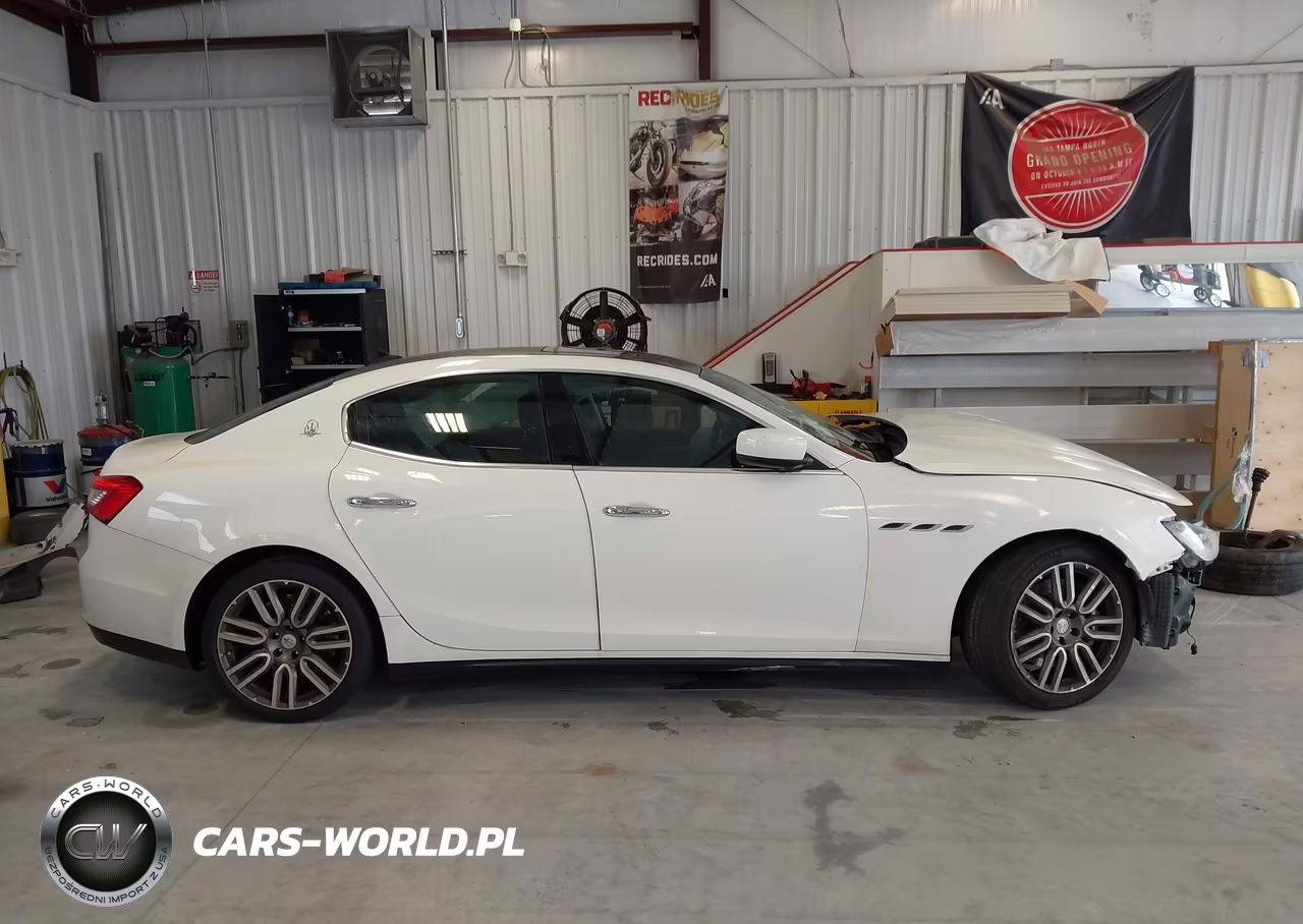 2014 Maserati Ghibli S Q4 VIN:ZAM57RTA2E1087679 - 12