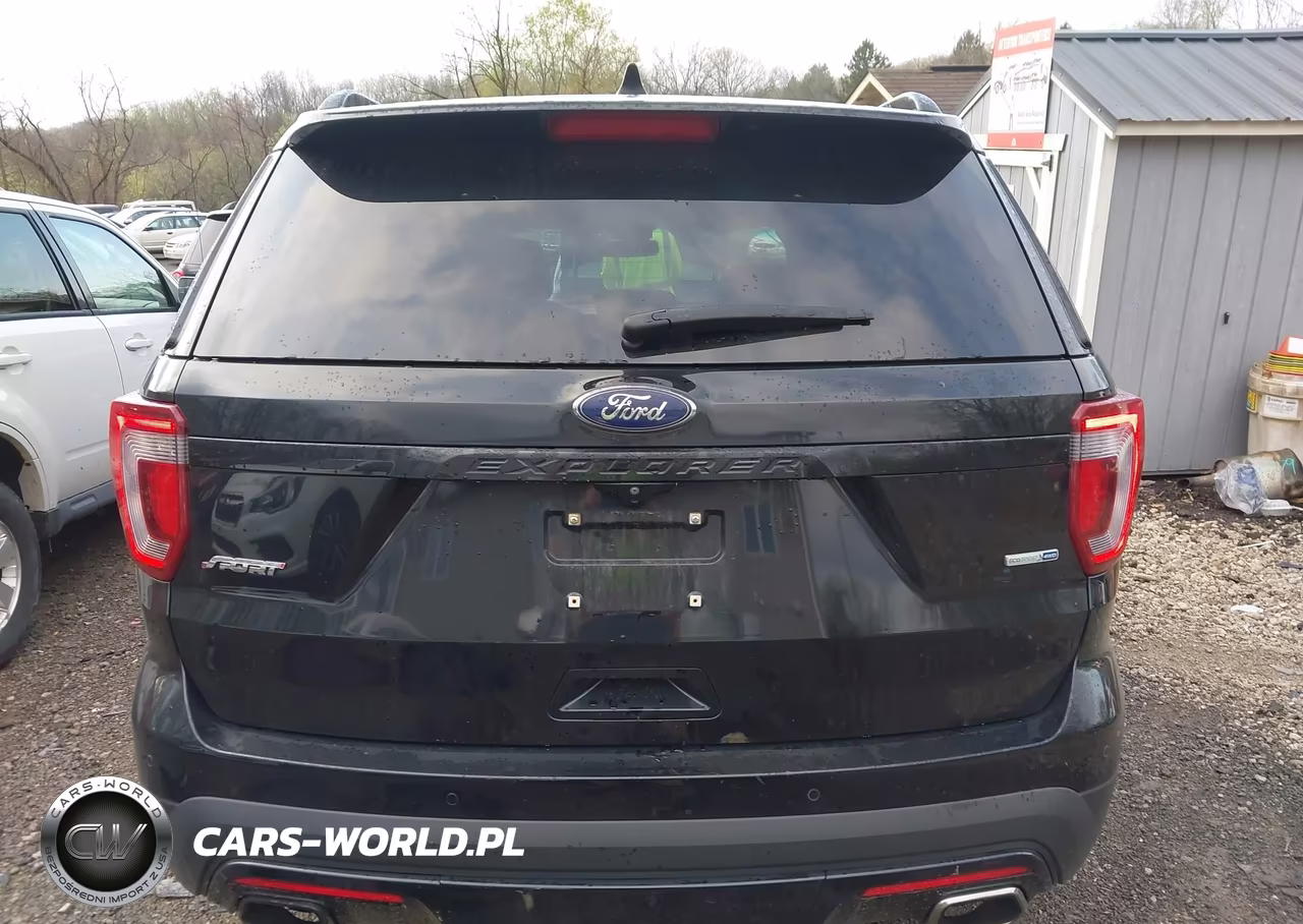 2016 Ford Explorer Sport VIN:1FM5K8GTXGGA83559 - 17