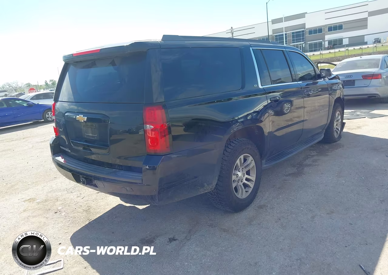 2017 Chevrolet Suburban Lt VIN:1GNSKHKC3HR167461 - 4
