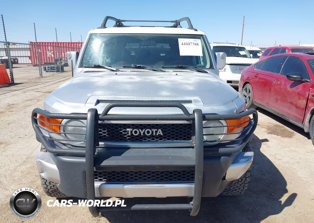 2007 Toyota Fj Cruiser VIN:JTEZU11F670011918 - 12