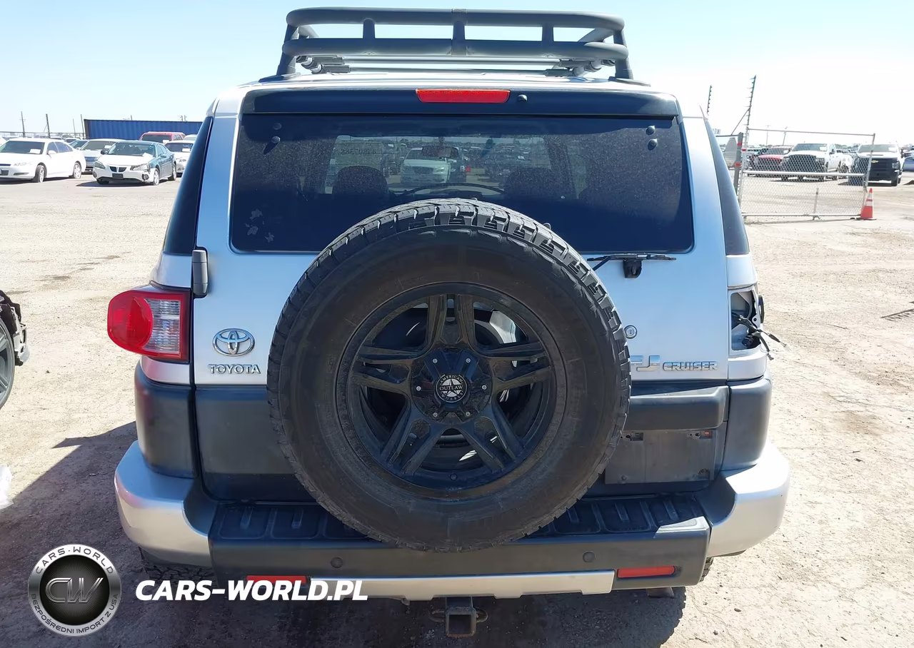 2007 Toyota Fj Cruiser VIN:JTEZU11F670011918 - 16