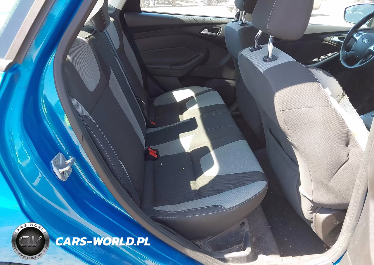 2012 Ford Focus Se VIN:1FAHP3F29CL183268 - 8