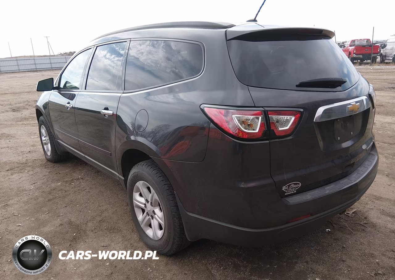 2015 Chevrolet Traverse Ls VIN:1GNKRFED8FJ124203 - 3