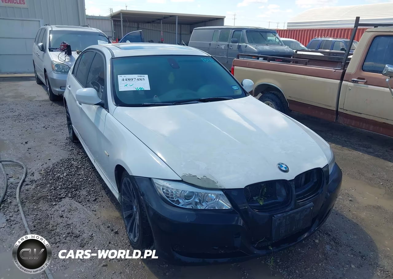 2011 BMW 328 I VIN:WBAPH7C55BE851950 - 12