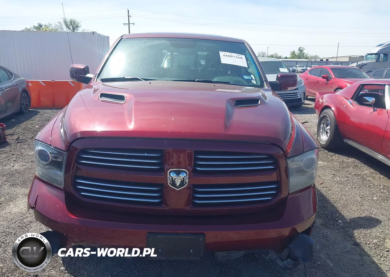 2016 Ram 1500 Sport VIN:1C6RR7MT7GS315670 - 12