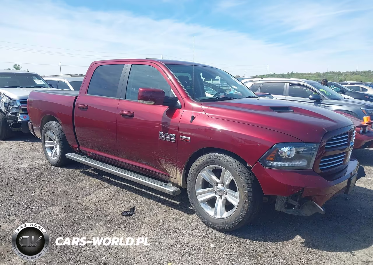 2016 Ram 1500 Sport VIN:1C6RR7MT7GS315670 - 13
