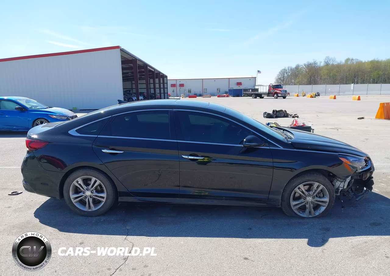 2018 Hyundai Sonata Limited VIN:5NPE34AF8JH714289 - 13