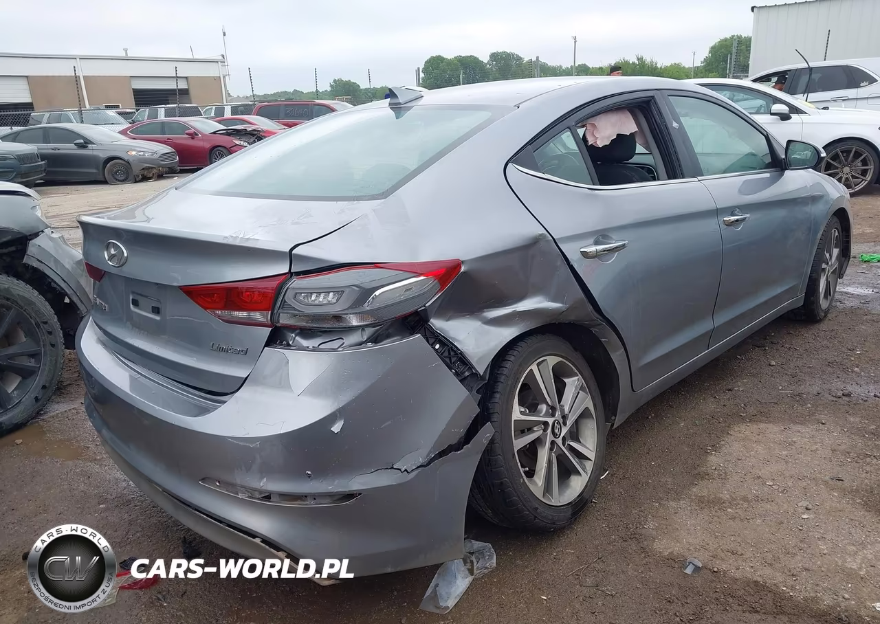 2017 Hyundai Elantra Limited VIN:5NPD84LF5HH030370 - 4
