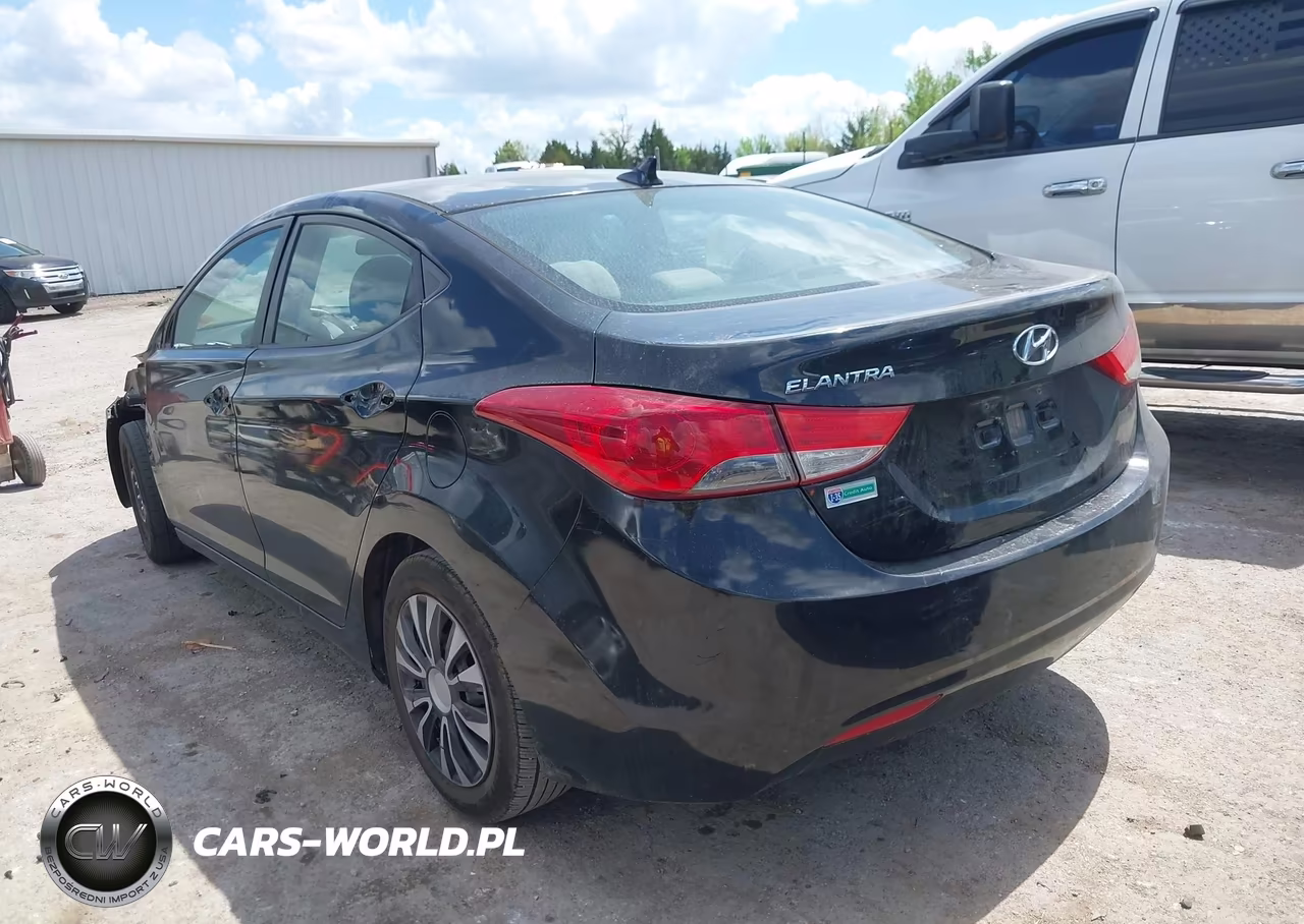 2011 Hyundai Elantra Gls VIN:5NPDH4AE9BH020748 - 3