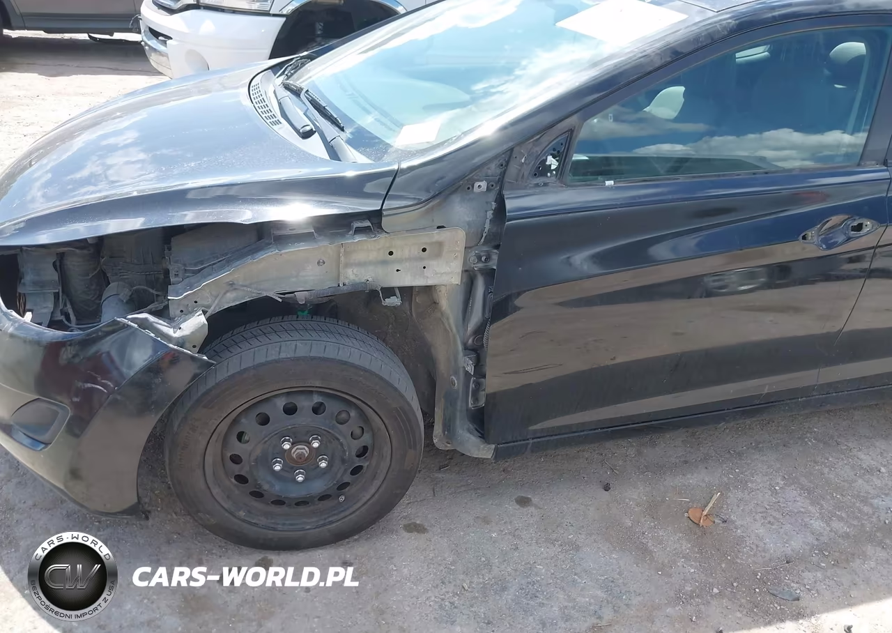2011 Hyundai Elantra Gls VIN:5NPDH4AE9BH020748 - 6