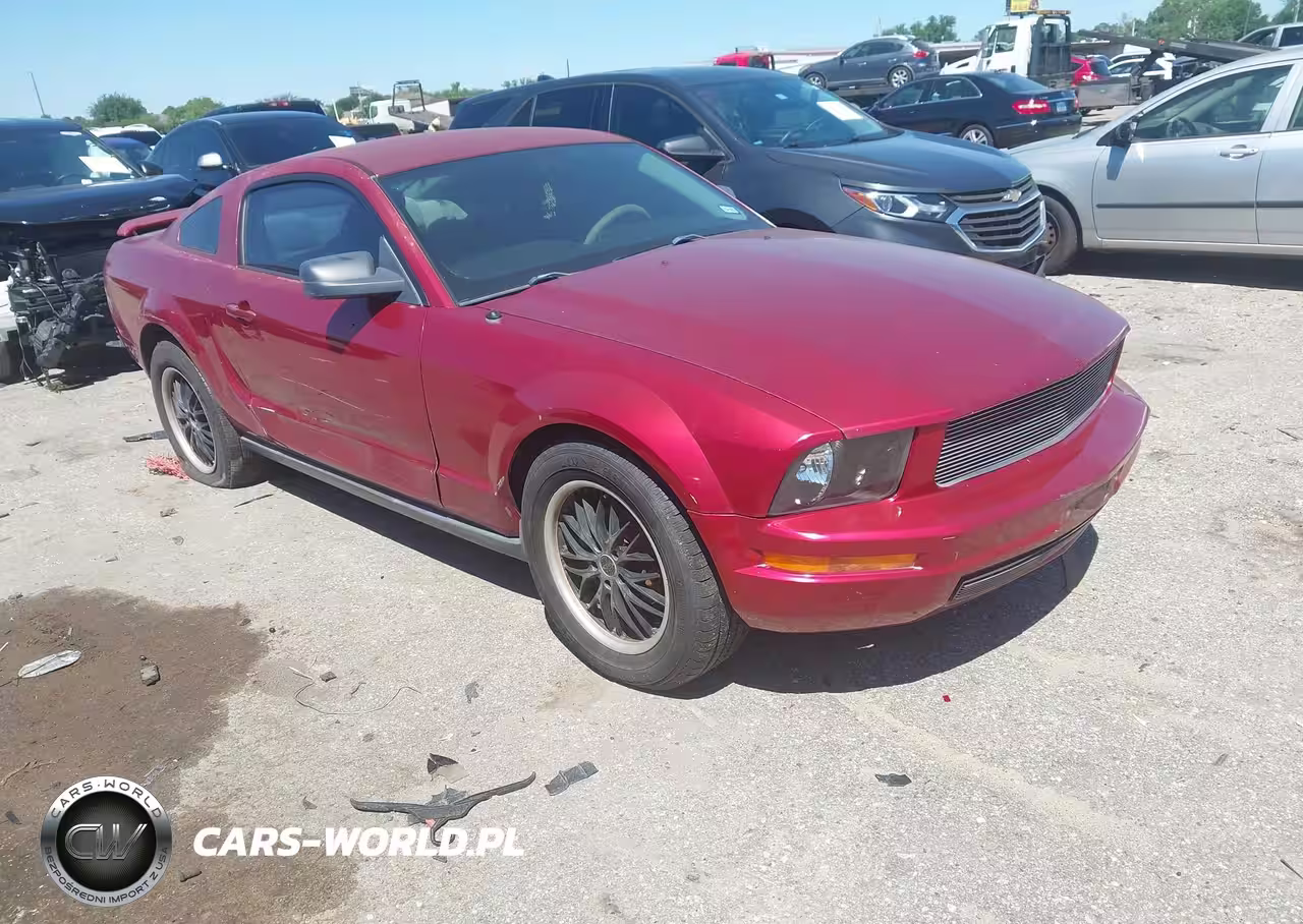2007 Ford Mustang V6 Deluxe-V6 Premium