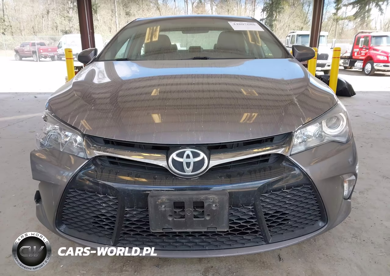 2016 Toyota Camry Se VIN:4T1BF1FK3GU554007 - 13