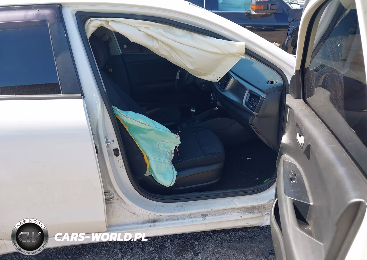 2019 Kia Rio Lx VIN:3KPA24AB6KE242677 - 5