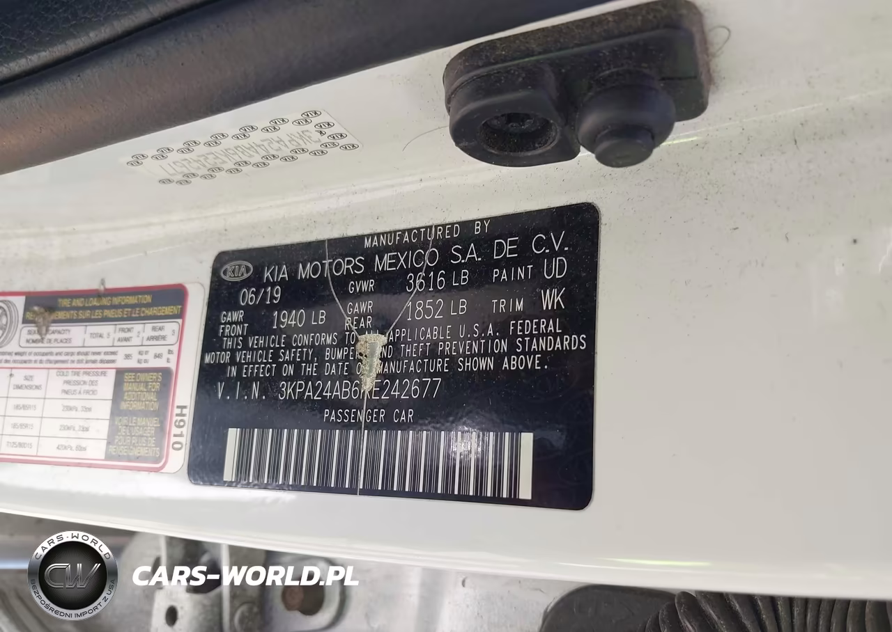 2019 Kia Rio Lx VIN:3KPA24AB6KE242677 - 9