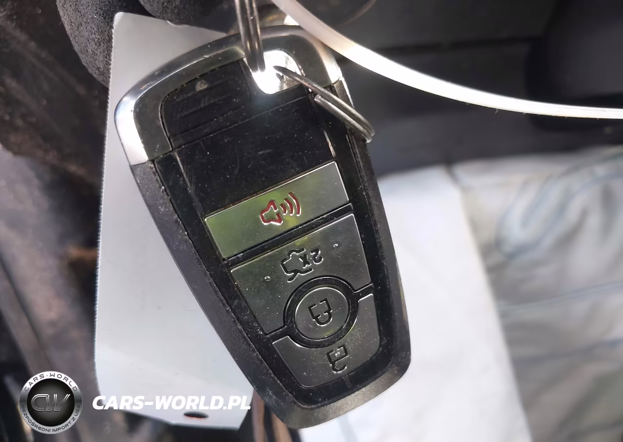 2022 Ford Mustang Ecoboost Fastback VIN:1FA6P8TH9N5139694 - 11