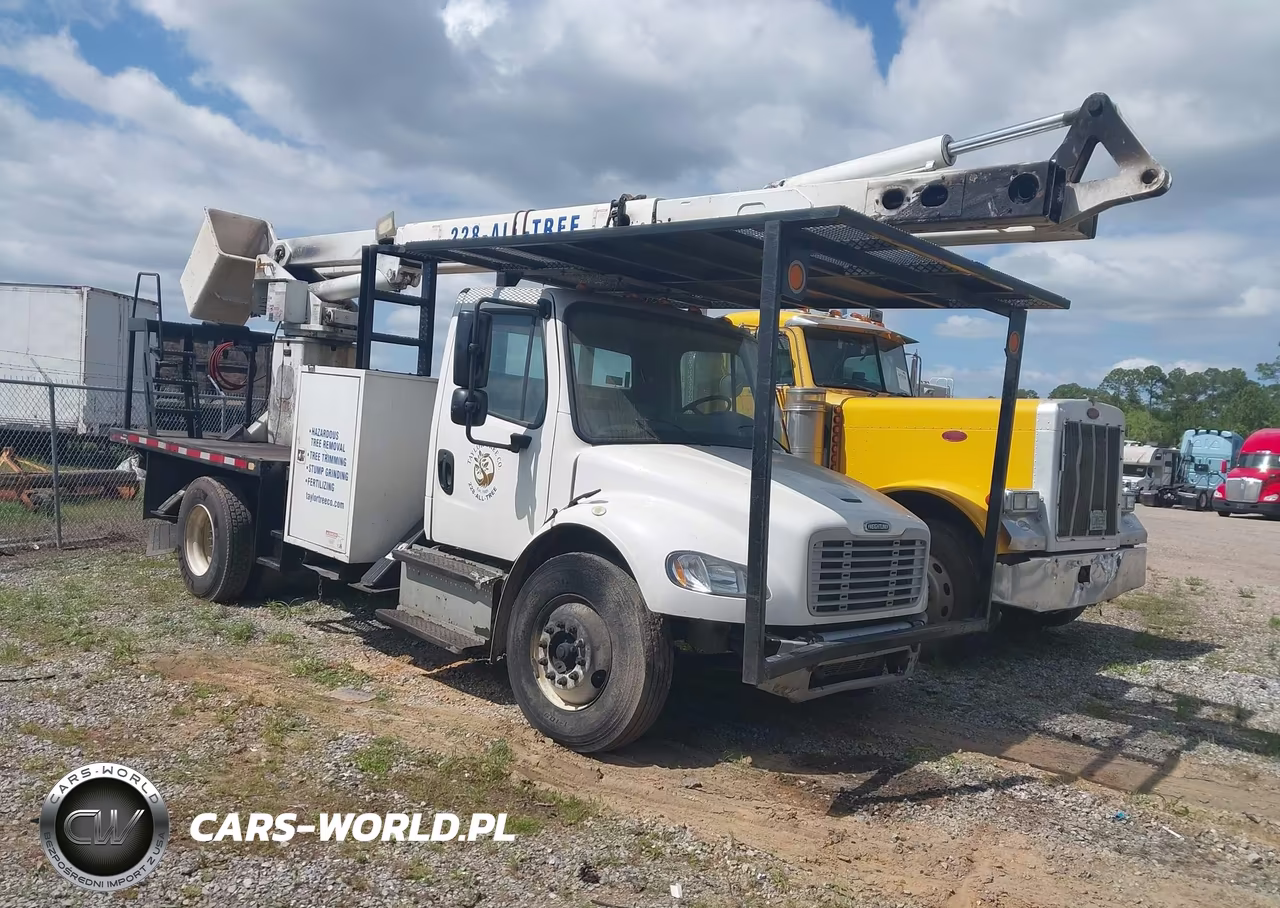 2014 Freightliner M2 106 Medium Duty