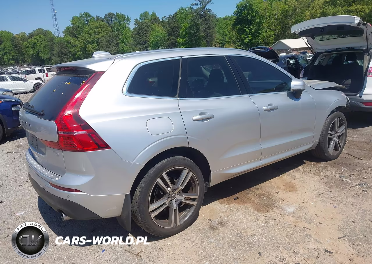 2021 Volvo Xc60 T5 Momentum VIN:YV4102DKXM1684807 - 4