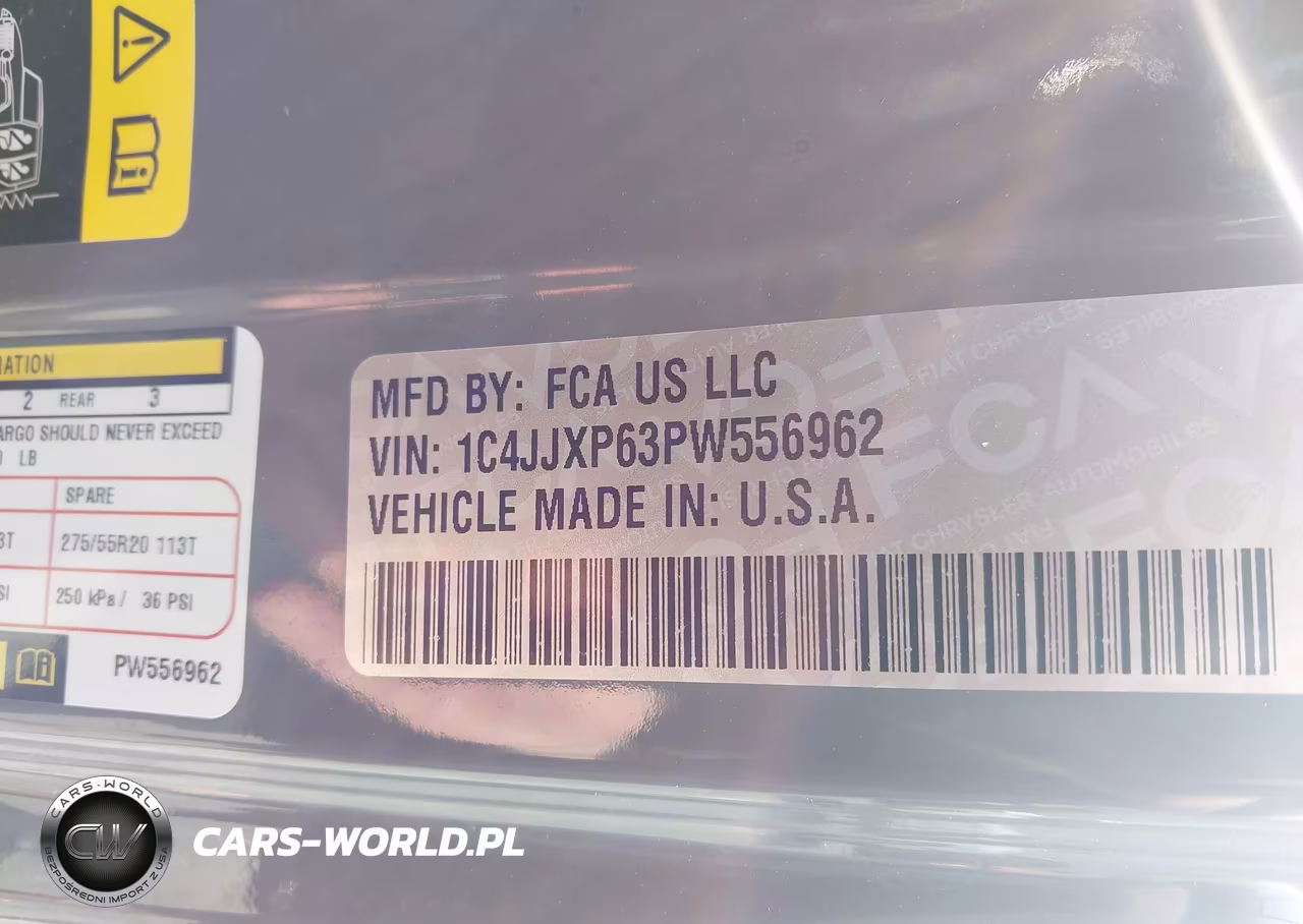 2023 Jeep Wrangler 4Xe Sahara 4X4 VIN:1C4JJXP63PW556962 - 9