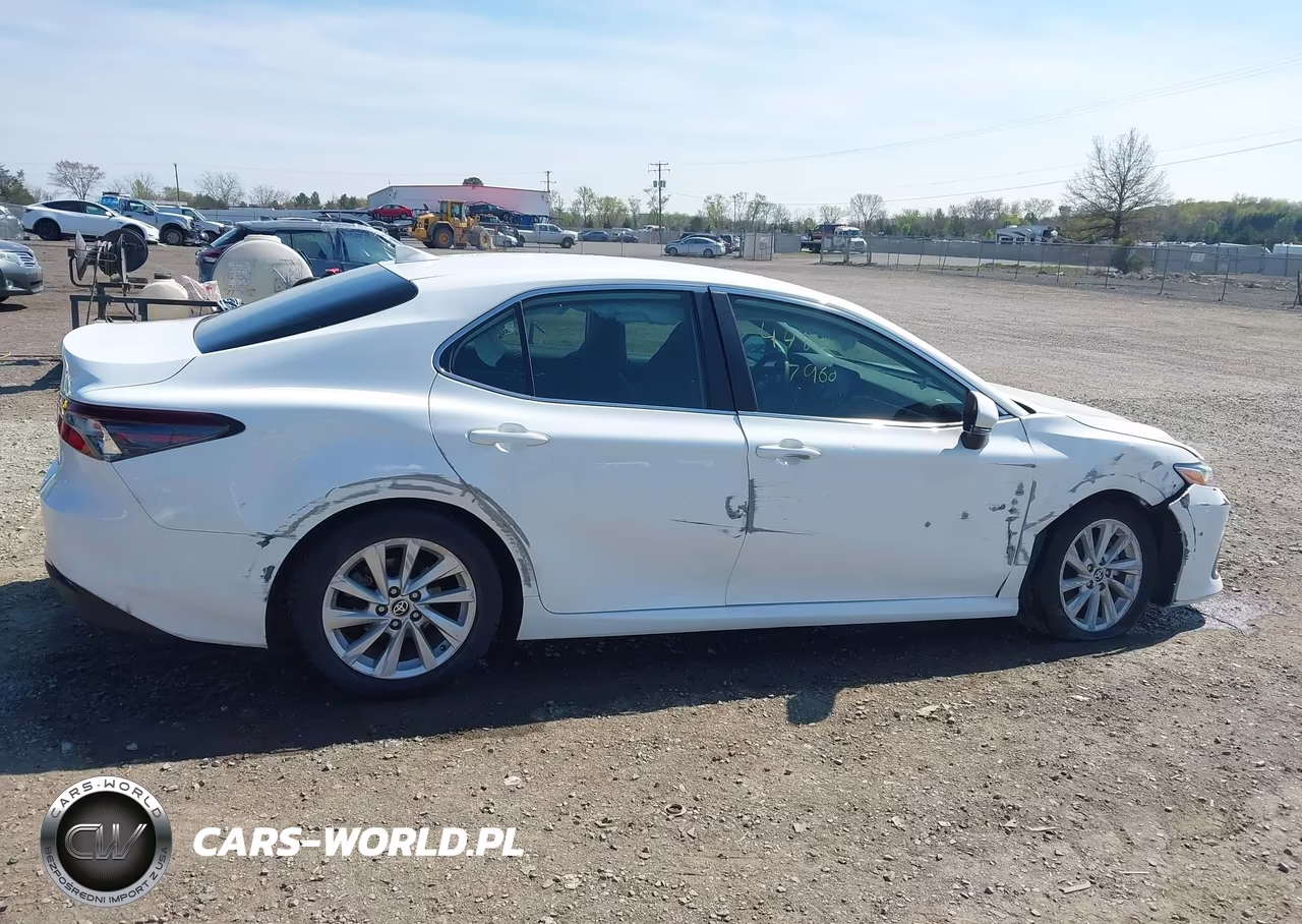 2024 Toyota Camry Le VIN:4T1R11AK4RU231088 - 13