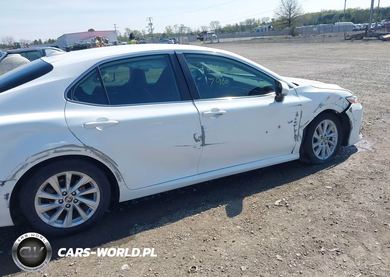 2024 Toyota Camry Le VIN:4T1R11AK4RU231088 - 6